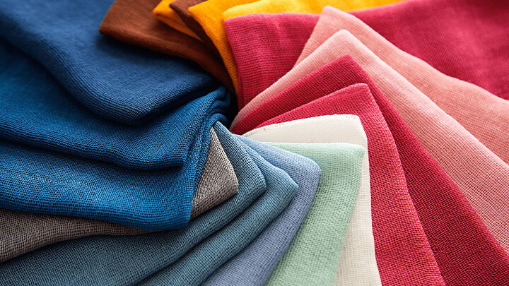 tessuti di vario colore